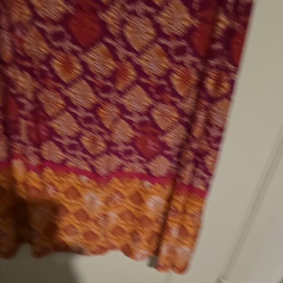 Red Sleeveless Crew Neck Midi Sundress - Picture 4 of 5